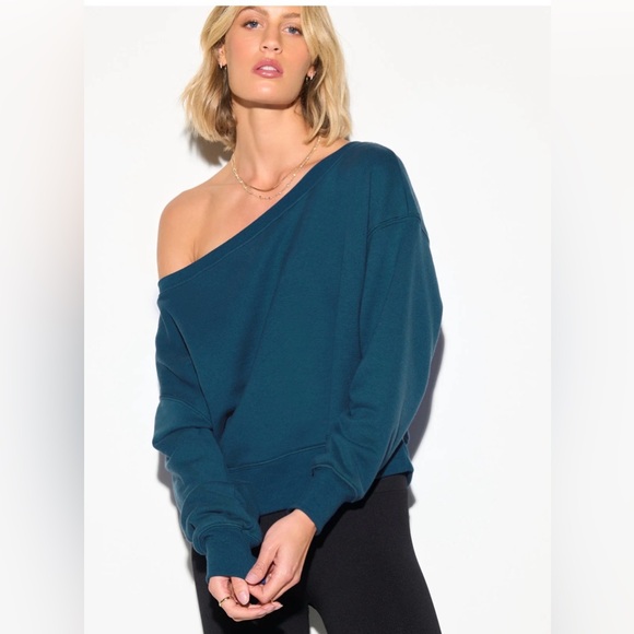 Spiritual Gangster Tops - Spiritual Gangster, la Vida off shoulder sweatshirt